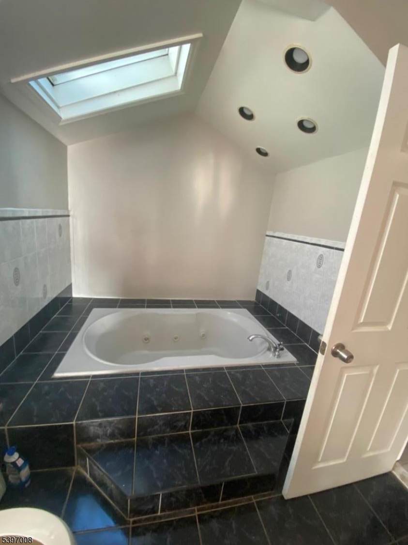 423 1St Ave - Photo 1