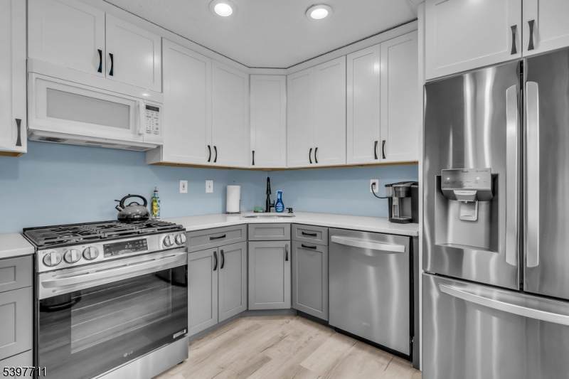 65 Townsend Ct - Photo 1