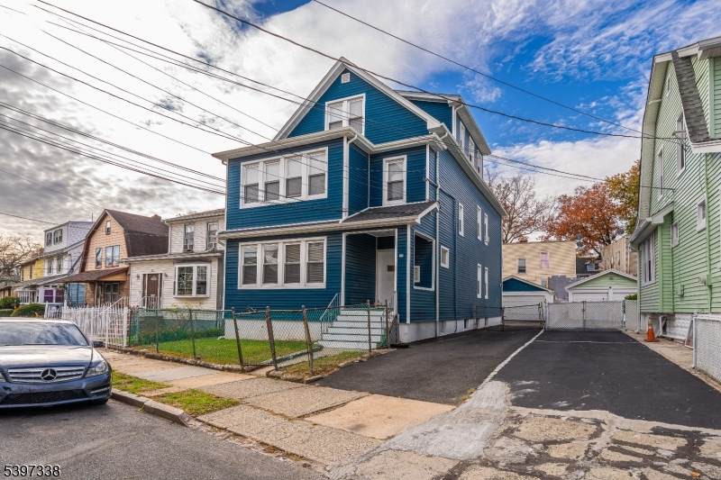 50 Unity Ave - Photo 1