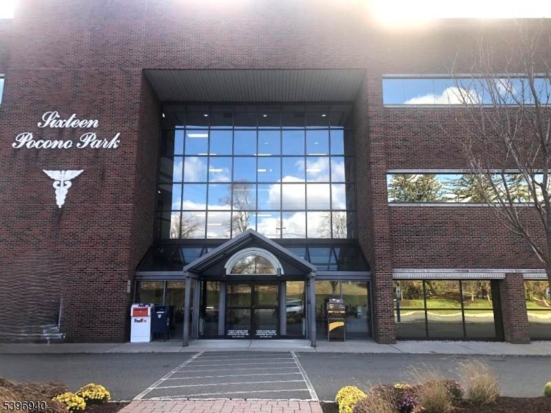 16 Pocono Rd - Photo 1