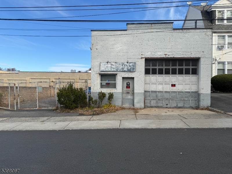 15 Willard Pl - Photo 1