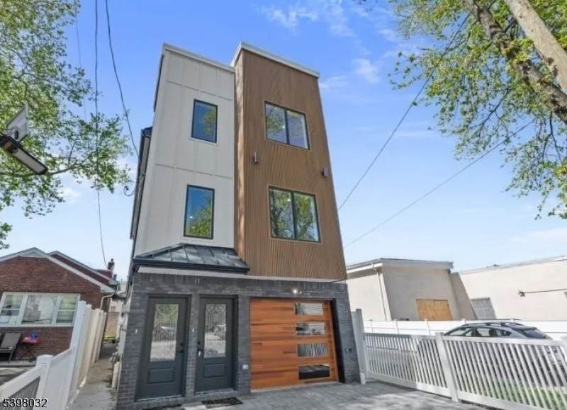 13 Brook St - Photo 1