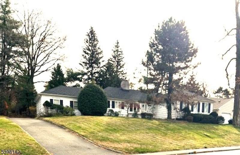 520 Scotland Rd - Photo 1