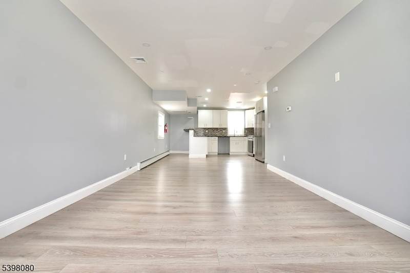 60 Sidney St - Photo 1