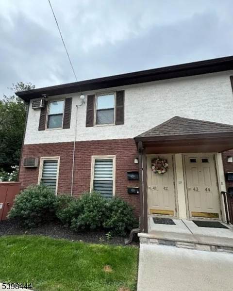 41 Treetop Ct - Photo 1