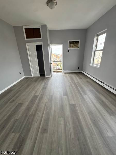 554 1St Ave - Photo 1