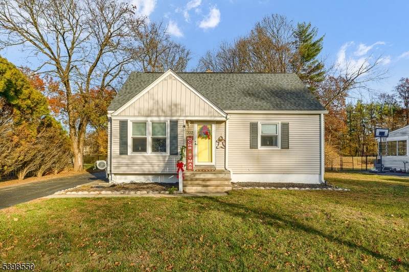 207 Garden Rd - Photo 1