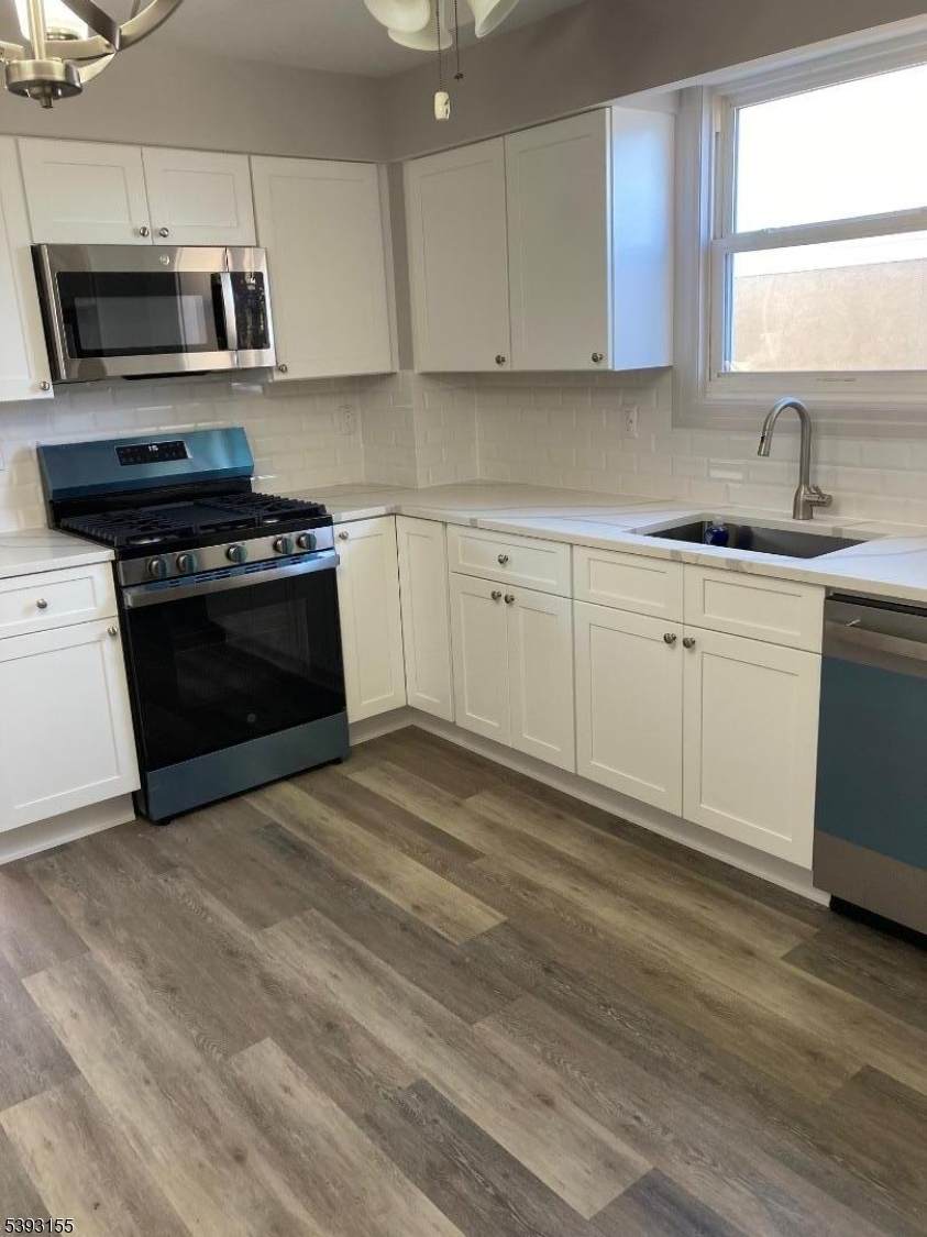 9 Enoch St - Photo 1