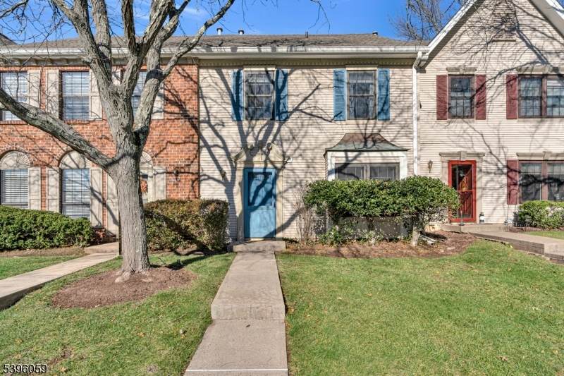 604 Brokaw Ct - Photo 1