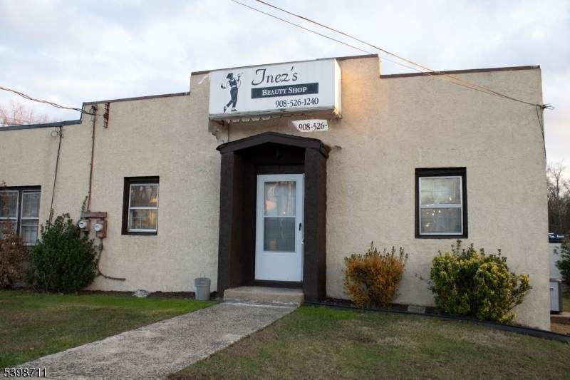 21 Old York Rd - Photo 1