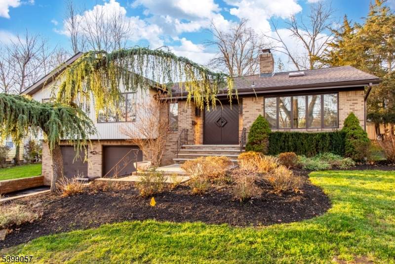 19 Park Dr - Photo 1