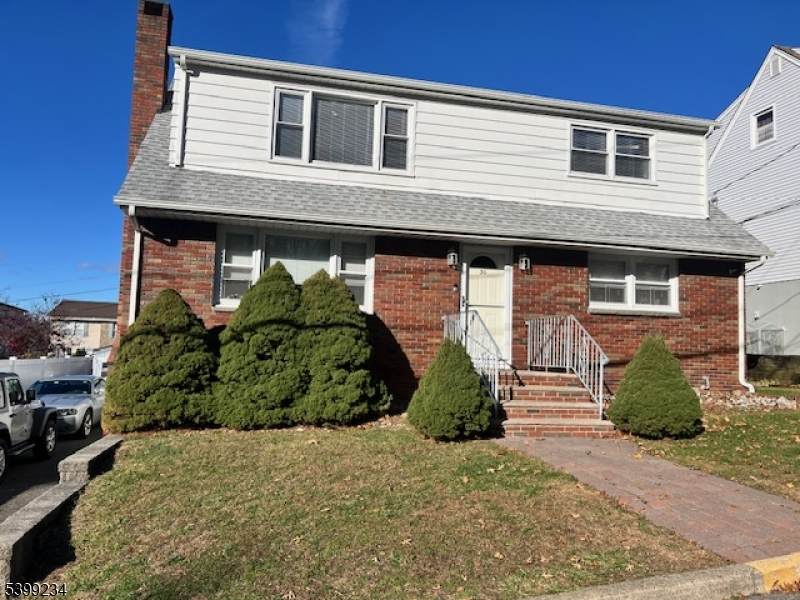 30 Garden Ave - Photo 1