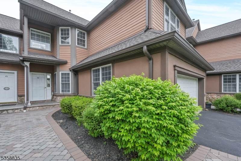 43 Bracken Hill Rd - Photo 1