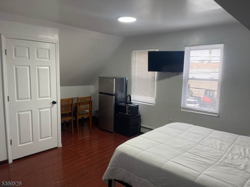 2420 E Edgar Rd - Photo 1