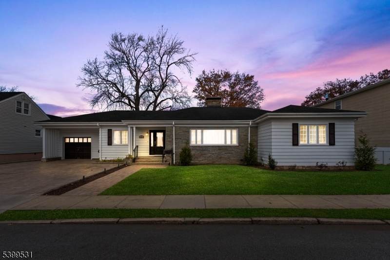 40 Eagle St - Photo 1