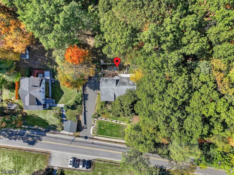 370 Goffle Rd - Photo 1