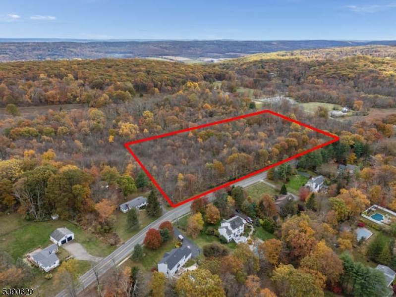 117 E Springtown Rd - Photo 1