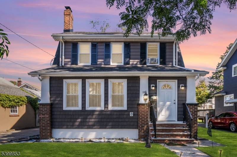 181 W Stearns St - Photo 1