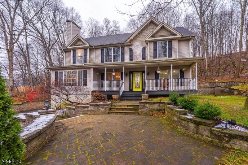 123 Vail Rd - Photo 1