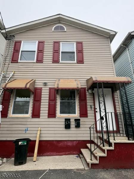 121 Orient Ave - Photo 1