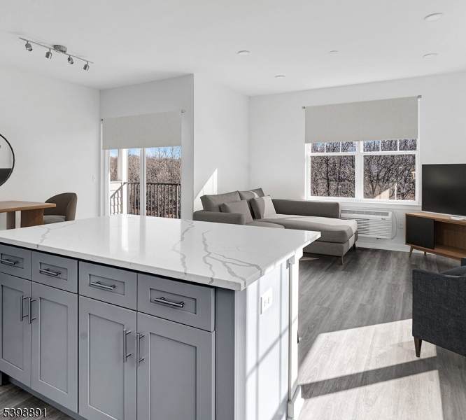 9 Hellers Ln - Photo 1