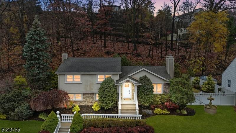 226 Barnert Ave - Photo 1