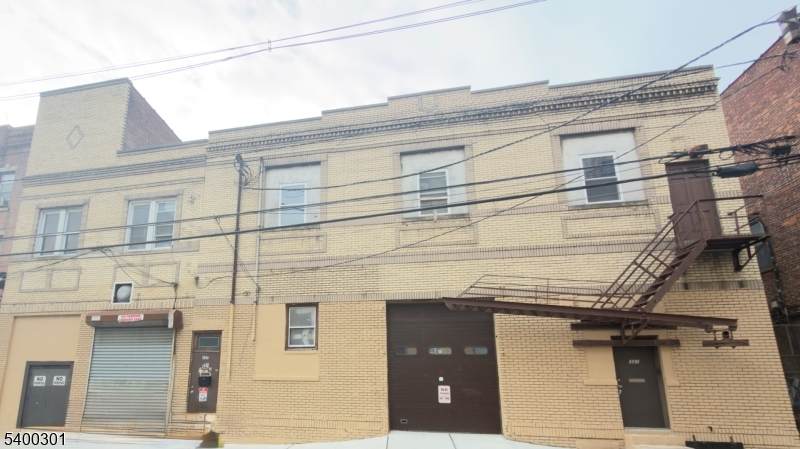 333 53Rd Aka5216pal Ave - Photo 1