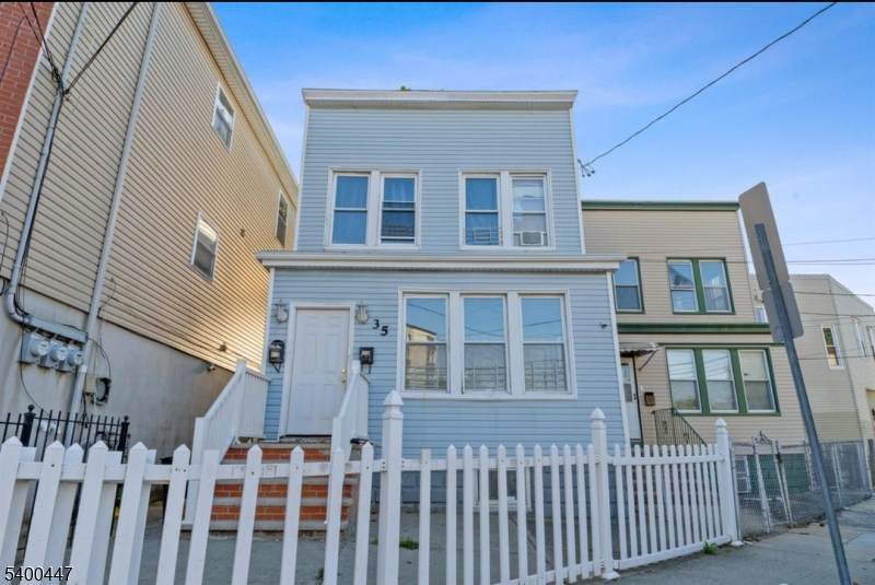 35 Mcadoo Ave - Photo 1