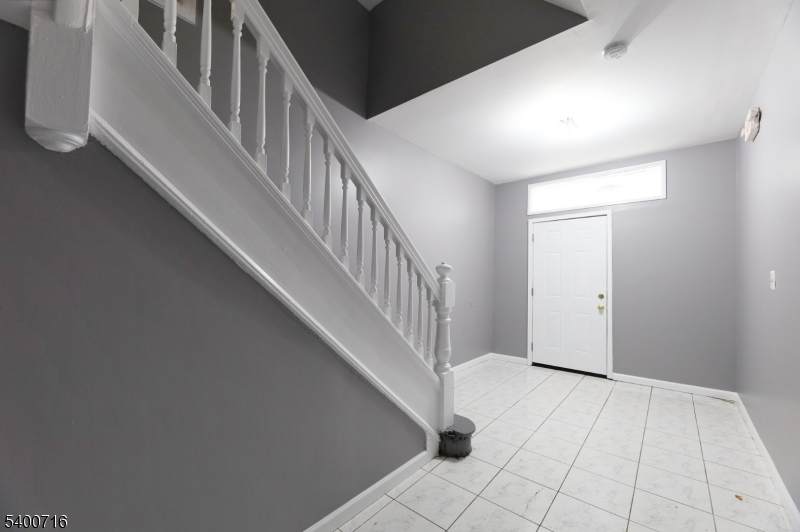 https://bt-photos.global.ssl.fastly.net/gsmls/orig_boomver_1_4000866-2.jpg