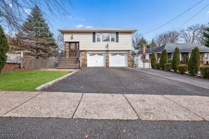 13 Evergreen Ave - Photo 1