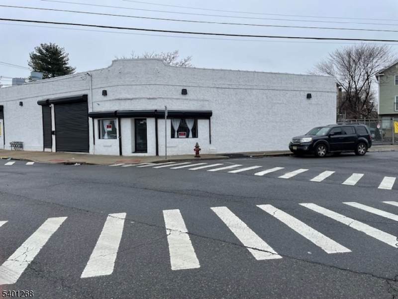 162 5Th St - Photo 1