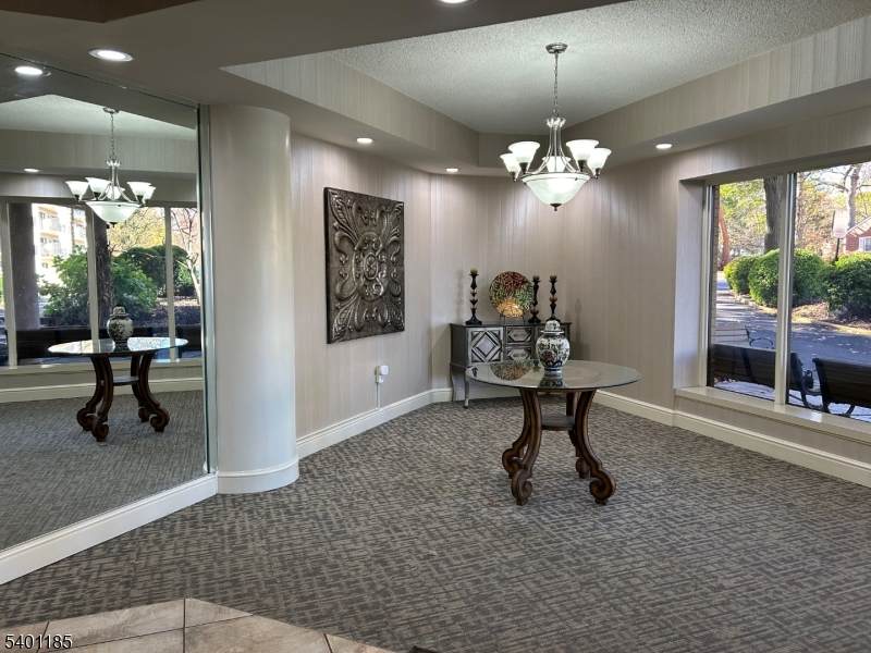 215 Chestnut Pl - Photo 1