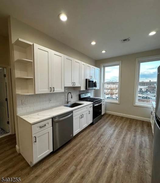 118 E Broad St - Photo 1