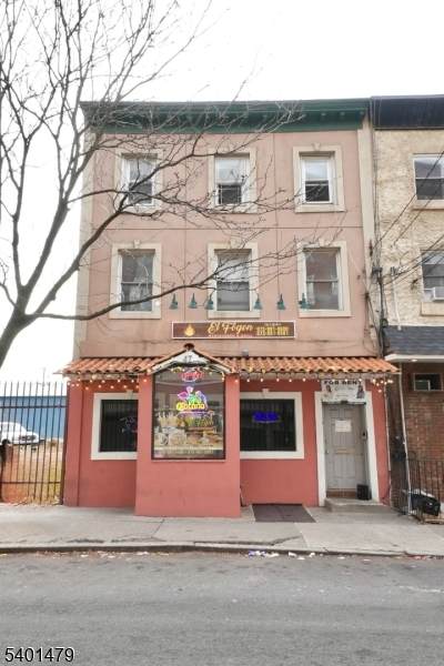 47 Fleming Ave - Photo 1