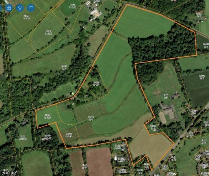 32 Reading Rd - Photo 1