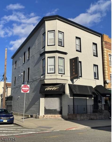 415 Central Ave - Photo 1