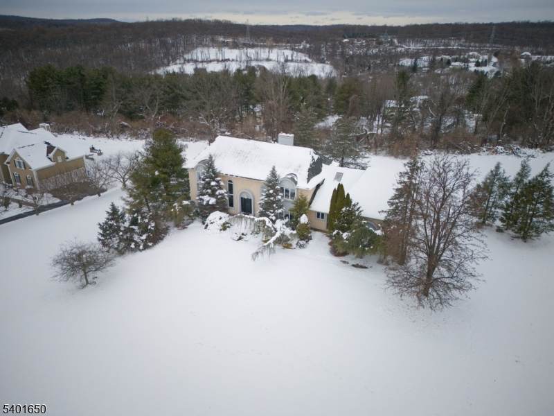 9 Charles Ct - Photo 1