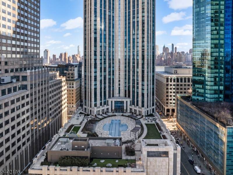 99 Hudson St - Photo 1