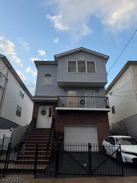 59 Milford Ave - Photo 1