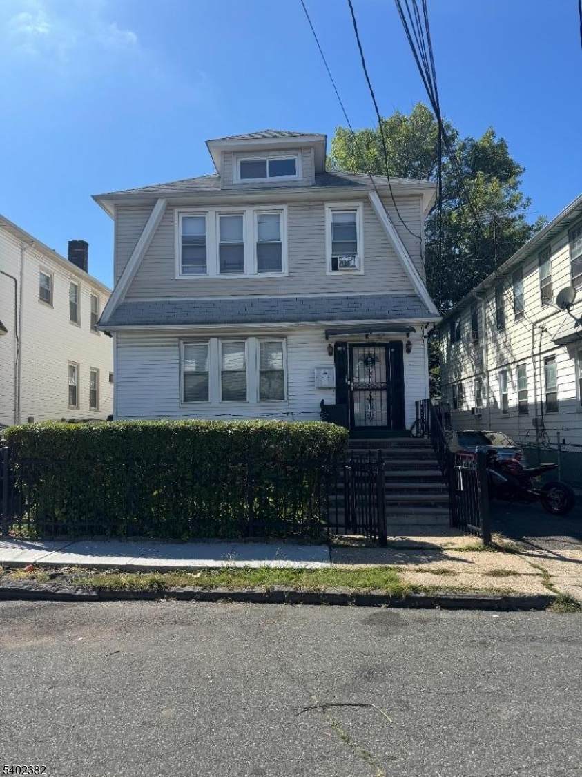 15 Walter Pl - Photo 1