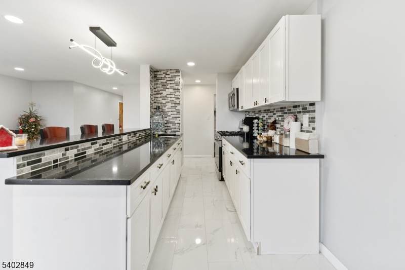 704 N Broad St - Photo 1