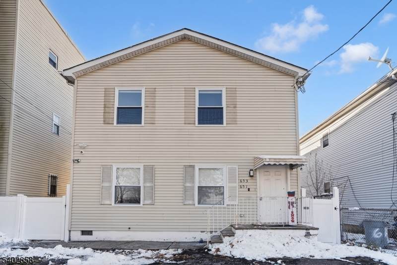 651 S 17Th St - Photo 1