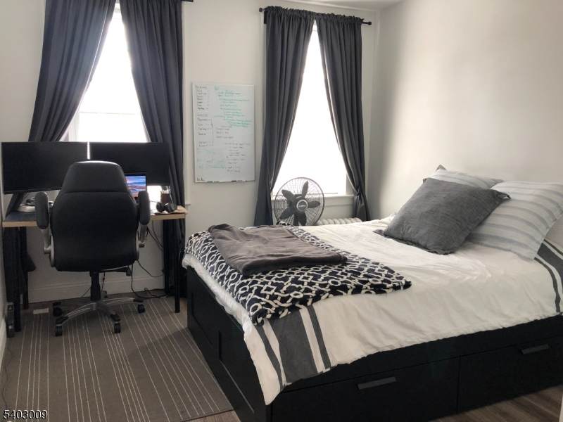 81 Glenridge Ave - Photo 1