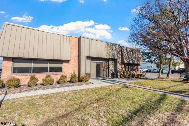 84 Industrial Avenue - Photo 1