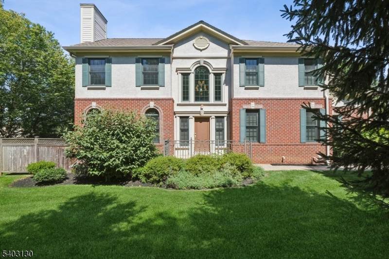 25 Green Way - Photo 1