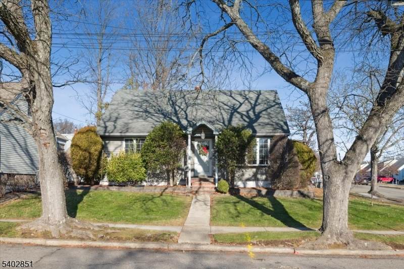 1 Rutan Pl - Photo 1