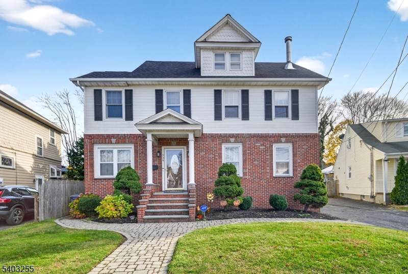 529 Dunellen Ave - Photo 1