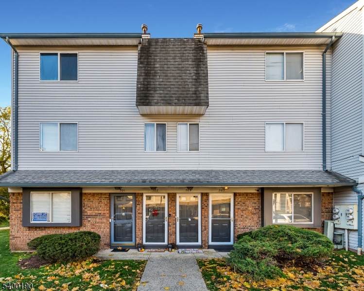 303 Arsdale Ter - Photo 1