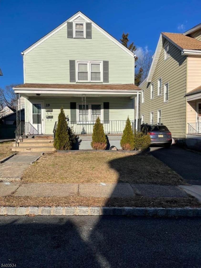 19 Rosedale Ave - Photo 1