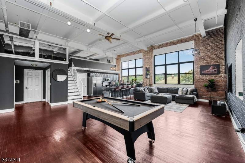 350 Scotland Rd - Photo 1